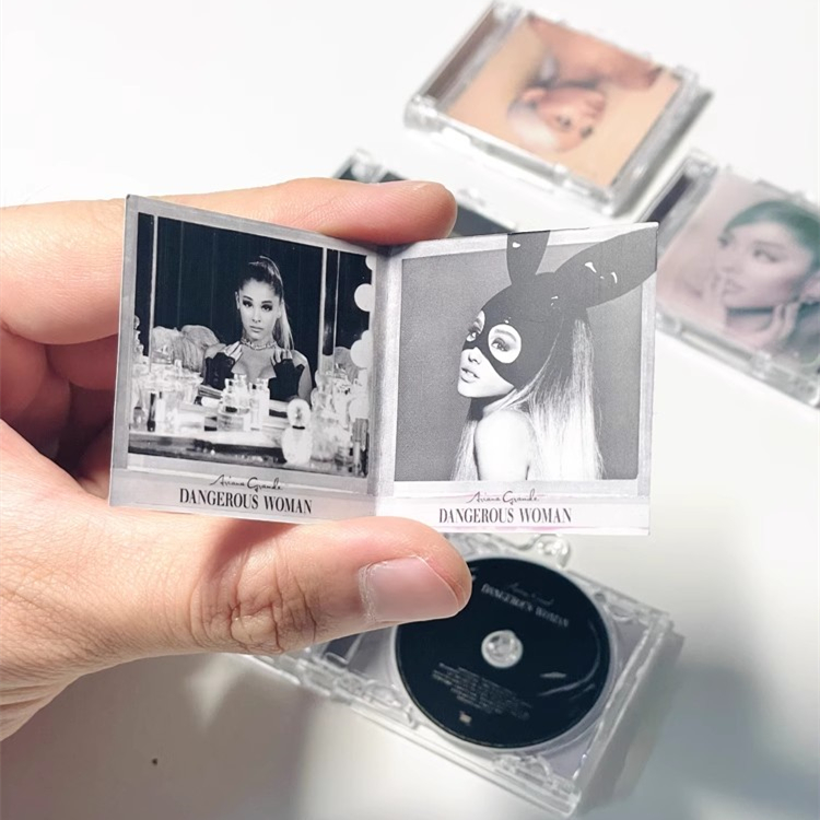 Nowy Pop Ariana Grande MINI Mu – Acrylic Cosplay Prop recenzja i cena